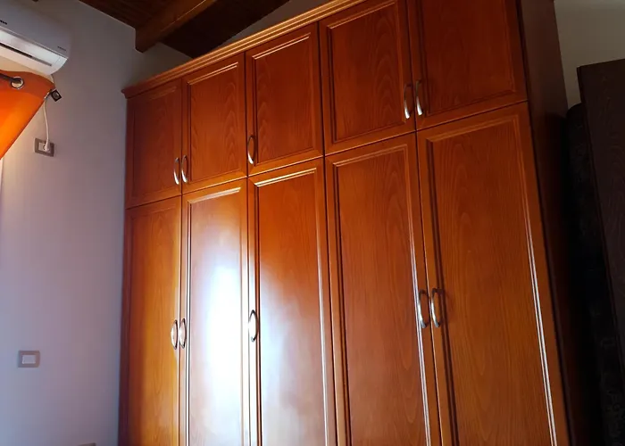 Lumturie's 360 Sea View