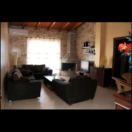 Lumturie's 360 Sea View Appartement