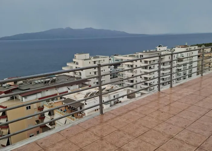 Appartement Lumturie's 360 Sea View